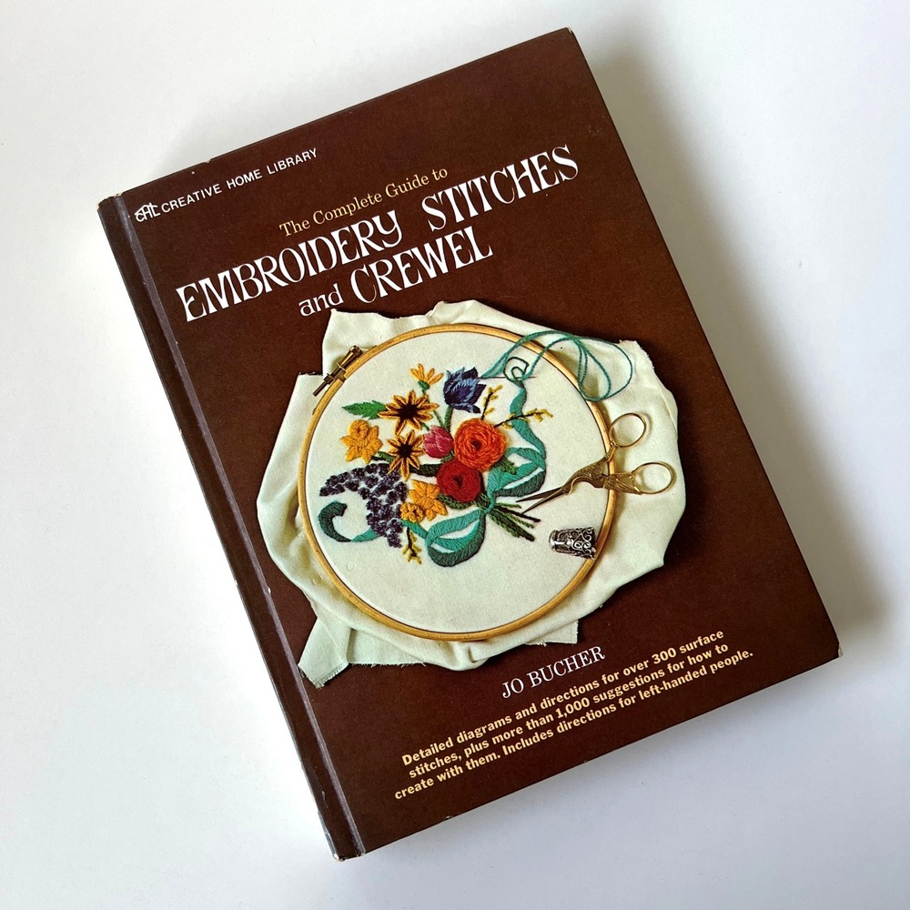 1971 Complete Guide to Embroidery Stitches & Crewel HC Jo Bucher Book